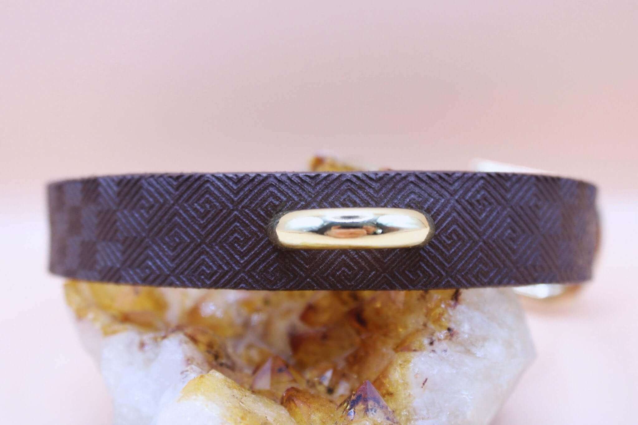 BDSM Collar Elegant Minimalist Gold Accent for Submissive Bondage-1